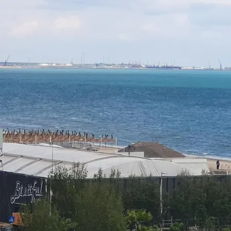 Dana Apartment Mamaia